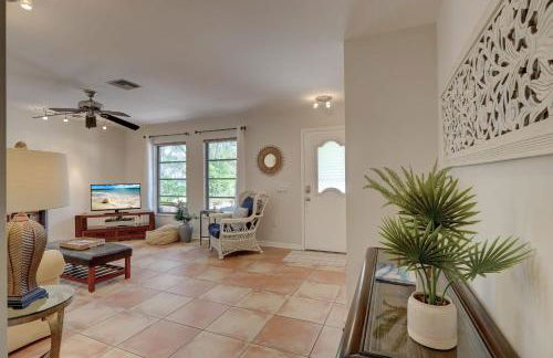 Walk to Vanderbilt Beach From Our Naples Park Home - Foto 11