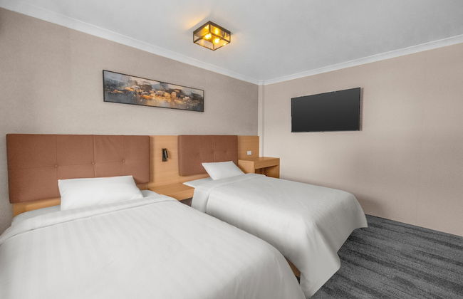 Spring Hill Inn - Photo 6