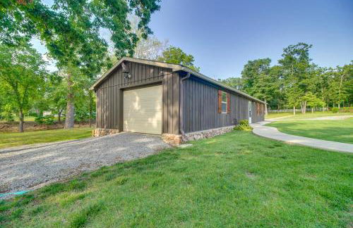 On-Site Lake Access Group Getaway in Afton - Foto 23