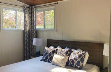 Newly Renovated! Old Homestead Beach Home - Foto 9