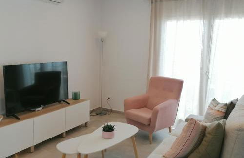 Apartamento Suite Arco de la Villa,solo familia y parejas,PARKING GRATUITO - Foto 3
