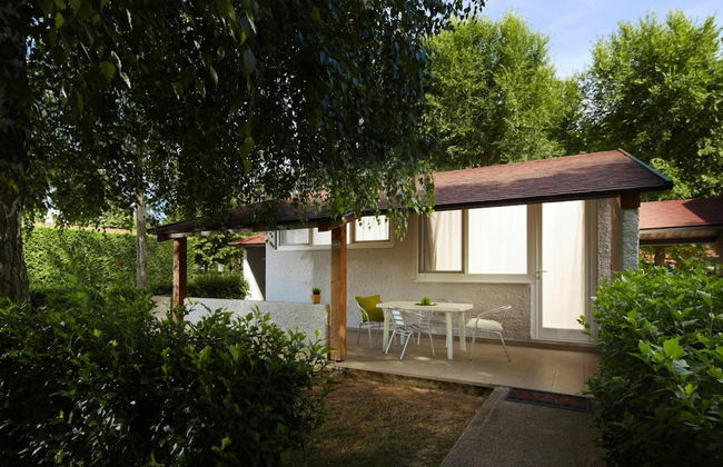 Bungalow in Caorle With Garden Furniture - Foto 19