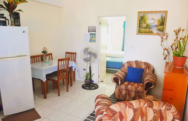 Louislyn Apartments - Photo 17