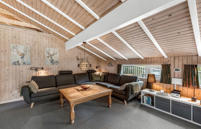 "Sunneva" - 1km from the sea - Photo 16