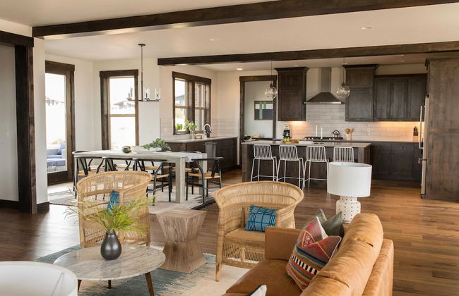 Clint by Avantstay Located Within The Brasada Ranch Community Golf Course, Pool & Hot Tub - Foto 5