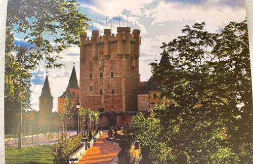 El Jardín de la Alegría - Foto 26