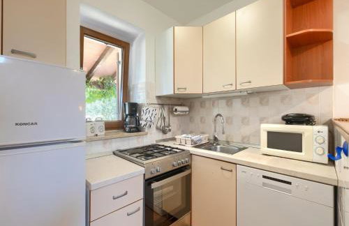 Holiday Home in Segotici With Private Pool - Foto 31