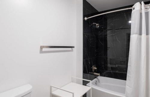4B 2BA Luxury Central Apartment with Gym - Foto 20