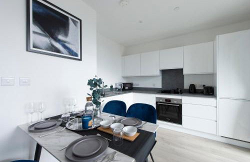 Penthouse with O2 Arena View, Free Parking & Portable AC - Foto 25