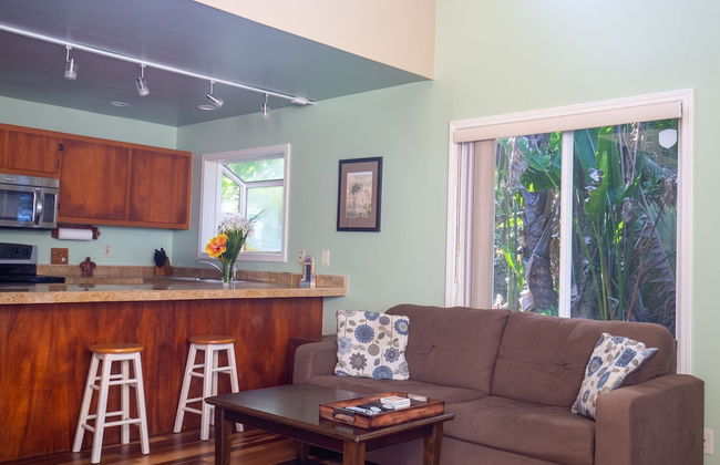 Hale Honu 2 Bedroom Home by RedAwning - Photo 10