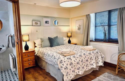 The Old Mill Holiday Cottages, Nr Mold - Foto 62