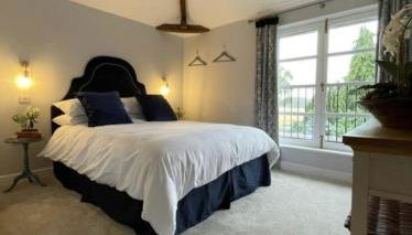 Evelith Manor Barns - Photo 3