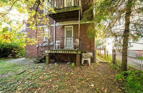 Ferndale Apartment with Yard - Near the Detroit Zoo! - Foto 19