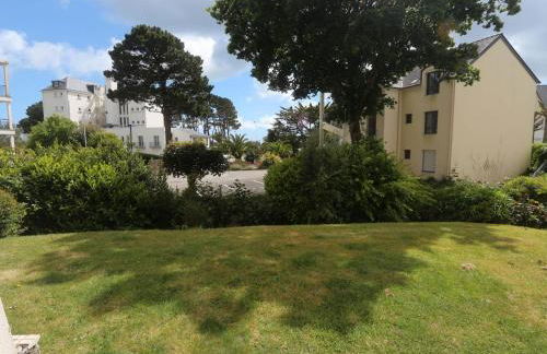 Bénodet : Superbe T2 rénové à 100m de la plage, parking inclus - FR-1-481-90 - Foto 4