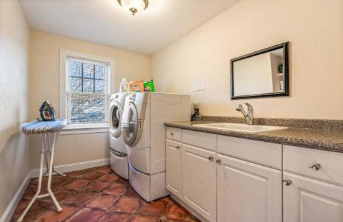 Town & Tide Home for 8 - Foto 34