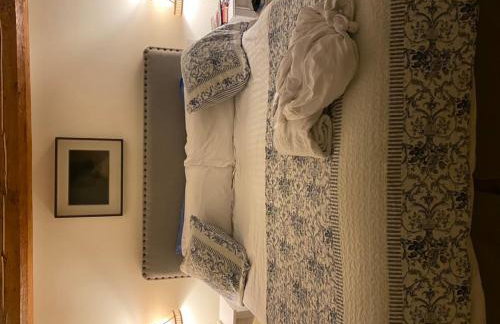 Upper House Stunning Country Home - Photo 29