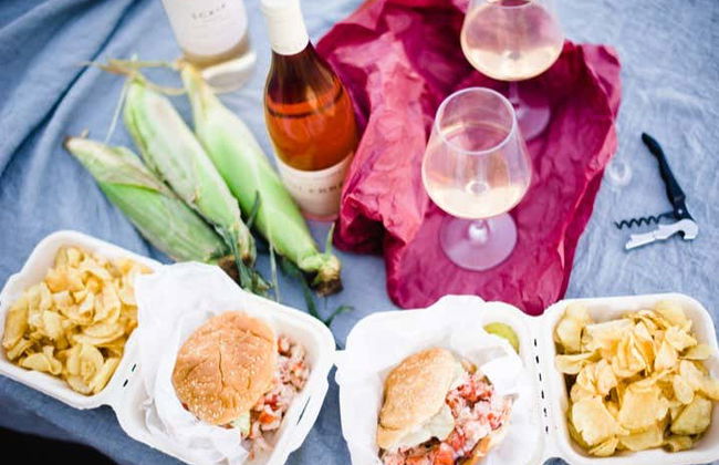 Paseo en barco al atardecer + Degustación de lobster roll - Foto 7