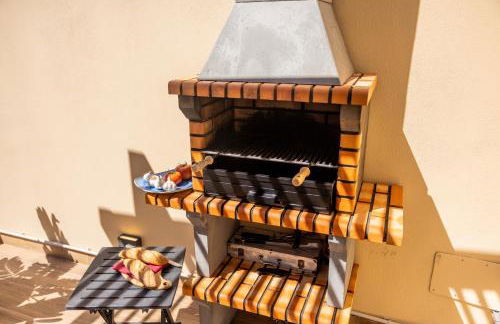 La Casa de Playa - piscina y jacuzzi a 50m del mar - Foto 16