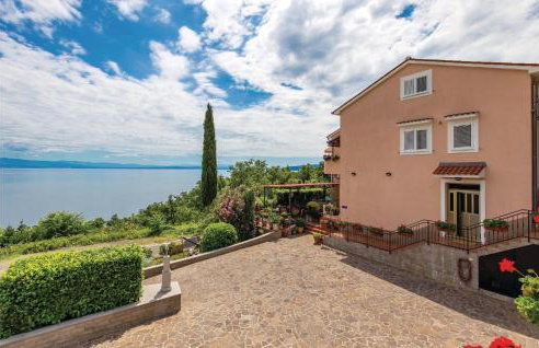 Awesome Apartment In Moscenicka Draga - Foto 11