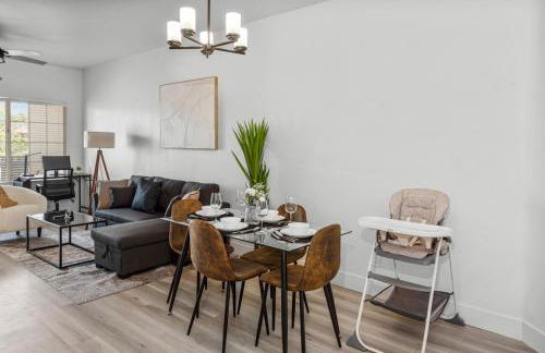 Comfy 2BR-Pool, Yoga Rm, Gym, Cabanas, BBQ,Prkng - Foto 3