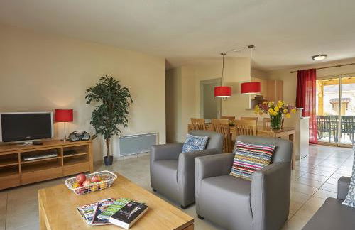 Villa in France with Private Garden - Foto 2