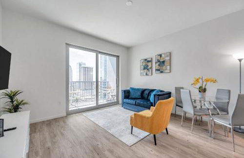 Luxury 1 BR with DEN Downtown Tampa Apt - City Views, Rooftop Pool, Workspace - Foto 4