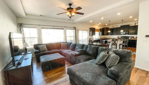 Spacious Family Getaway 20min to downtown sights - Foto 3