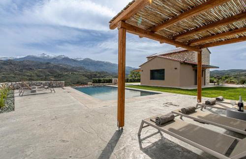 Villa Alargo Heated Pool - Photo 16