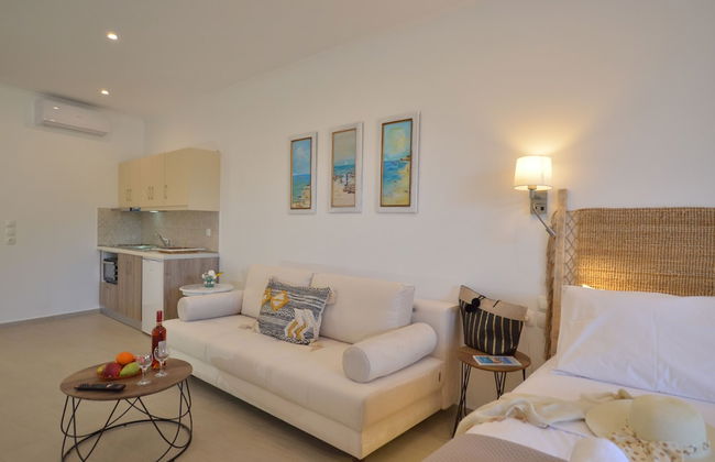 Meltemi Studios - Photo 9