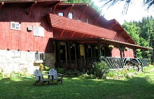 Rustic Lodge Rental on a Farm in Fayette County, West Virginia - Foto 27