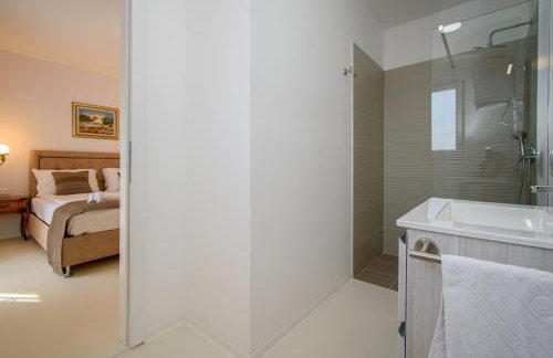 Modern Villa Angelina in Poreč - by Istrabook - Foto 47