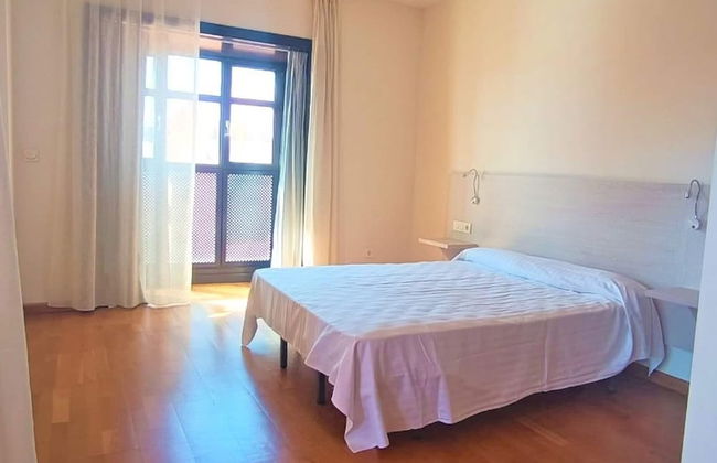 Lovely Apartment in Almeria With Garden - Photo 5