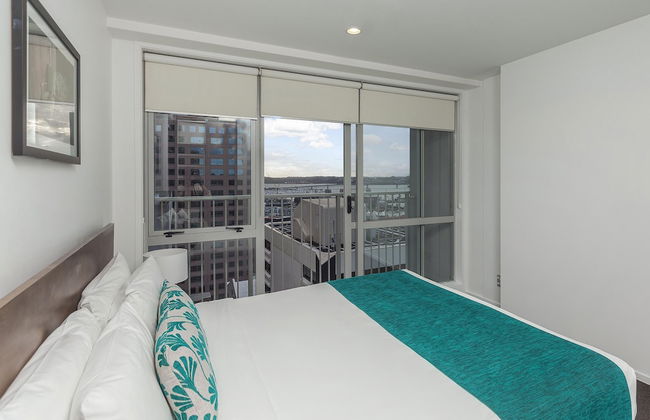 Barclay Suites - Photo 48