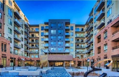 Modern Luxury in the Heart of Downtown Castle Rock - Foto 21