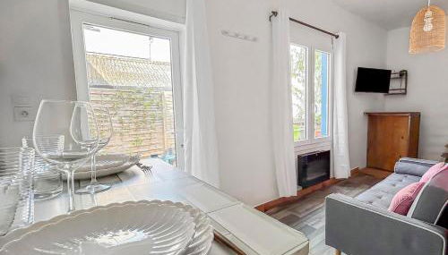 Studio Avec SPA et Clim Proche Centre - Foto 2