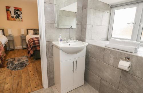 Rhianwen, Plas Moelfre Hall Barns - Foto 20