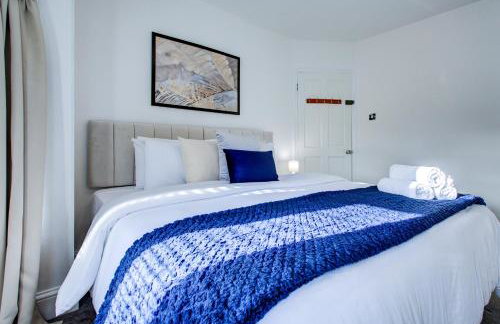 Spacious 4-Bed House in Welling - Free parking - Photo 33