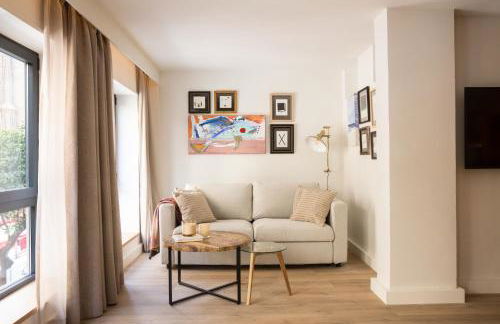 Puerta Catedral Suites - Photo 28