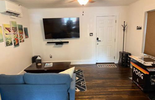 The Bait & Tackle #2 Near Town - Foto 11