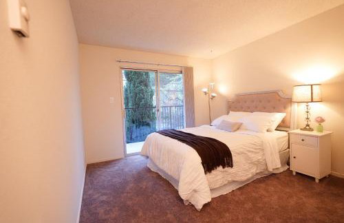 Peaceful Family Friendly 2BR 2BA Entire Apt Unit in Belmont Hill - Foto 15