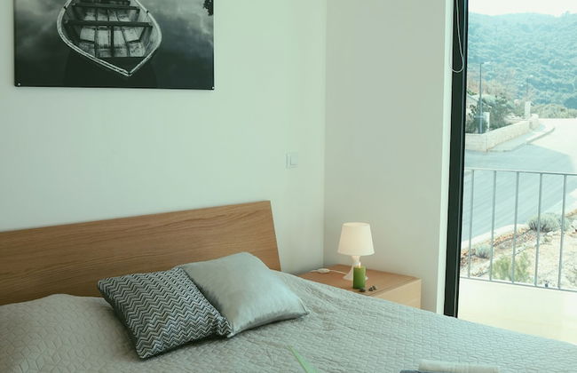 White Cloud Apartments - Photo 3