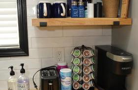 A Cabin in the City with a 5 Star Lush Backyard - Foto 16