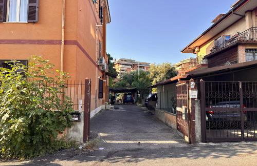 Gemelli-San Pietro-Trastevere-casa con posto auto - Foto 56