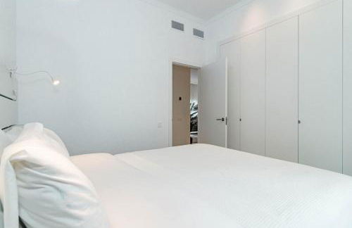 PA18- Stunning flat gym indoor and outdoor pool - Photo 25