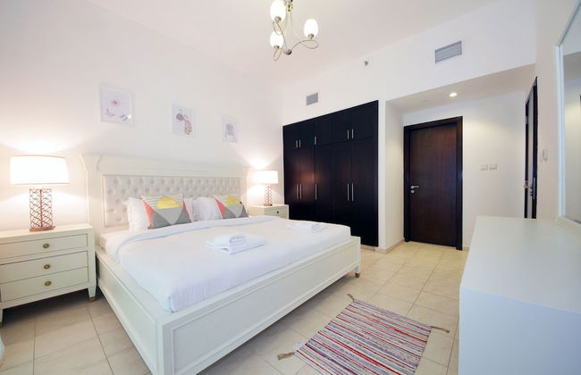 Signature Holiday Homes - Al Fahad Dubai - Photo 6