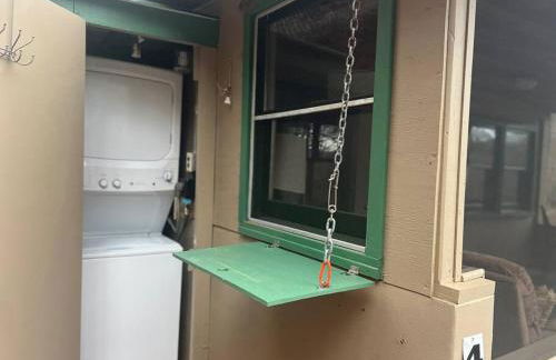 Private Mtn Love Shack w/ fast wifi, BBQ & view - Foto 49