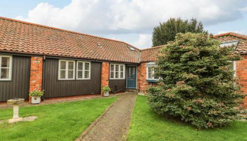 The Old Wagon Shed - Photo 1