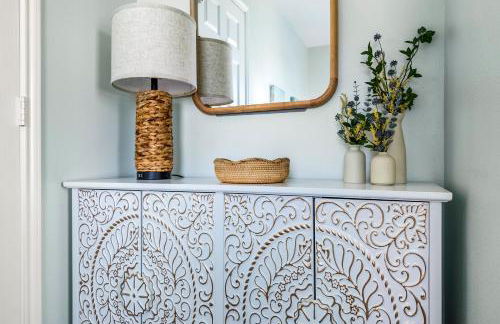 Gorgeous 4BD with Hot Tub, Golf Cart, Deck, Gourmet Kitchen - Foto 31