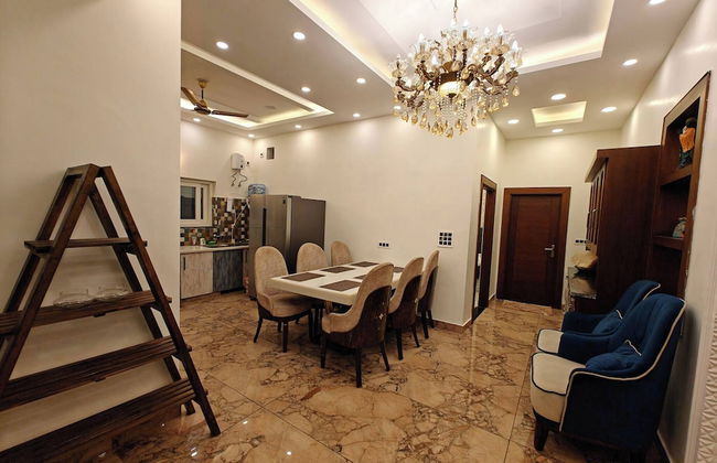 The Paradise - Luxury 3BR Villa Near the Airport in Dehradun - Foto 24