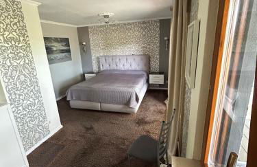 Stilvolle Wohnung im Zweifamilienhaus mit Feldrandlage und zentraler Lage - Foto 6